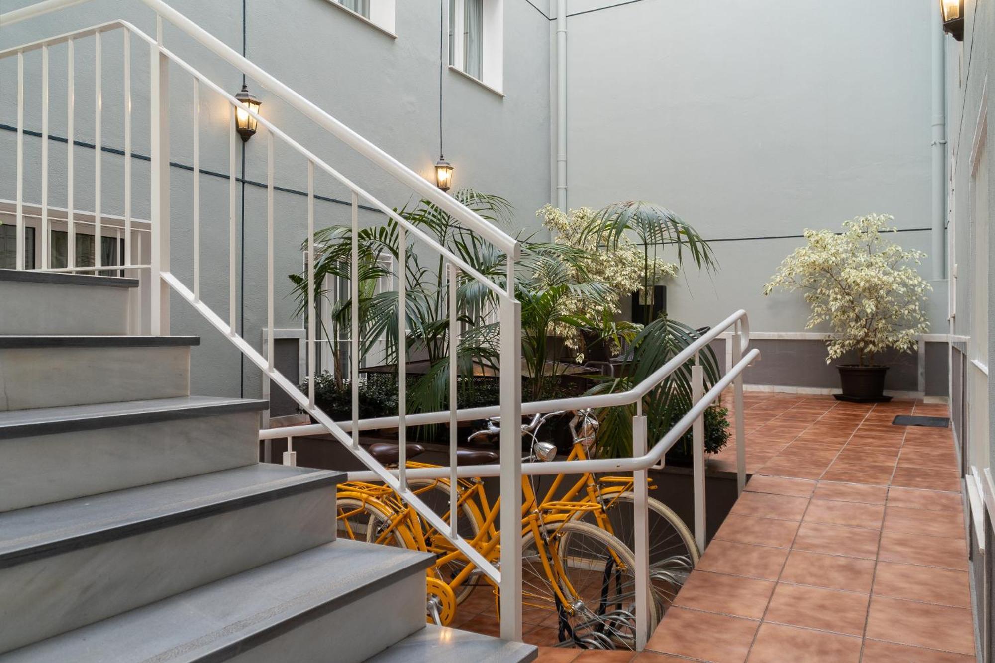 Plaza De La Luz Cadiz Aparthotel Εξωτερικό φωτογραφία